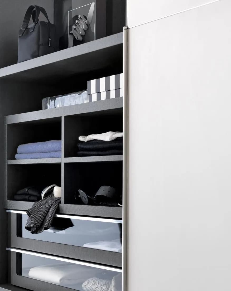 Armadio Heron di Giellesse – Ante Scorrevoli e Telaio in Alluminio Brill ✨ - Miniatura 2