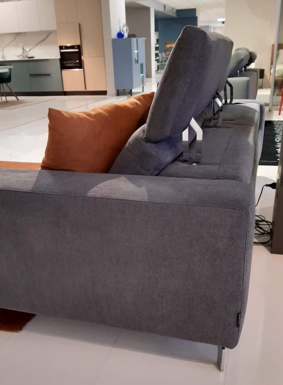 Divano Soho sedute motorizzate - Immagine 1