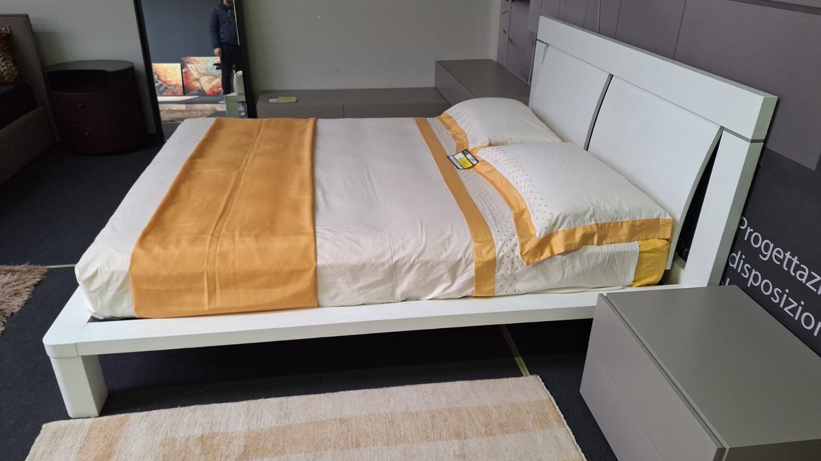 Letto Matrimoniale in legno laccato bianco - Immagine 1