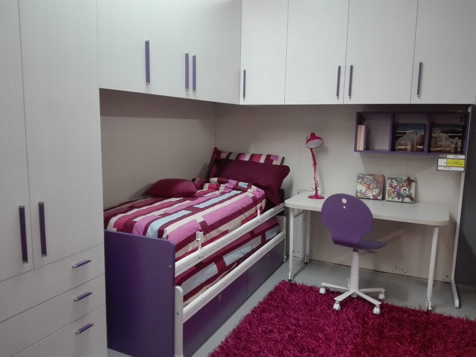 Cameretta ponte bianco e viola mirtillo con 2 letti scorrevoli - Immagine 1