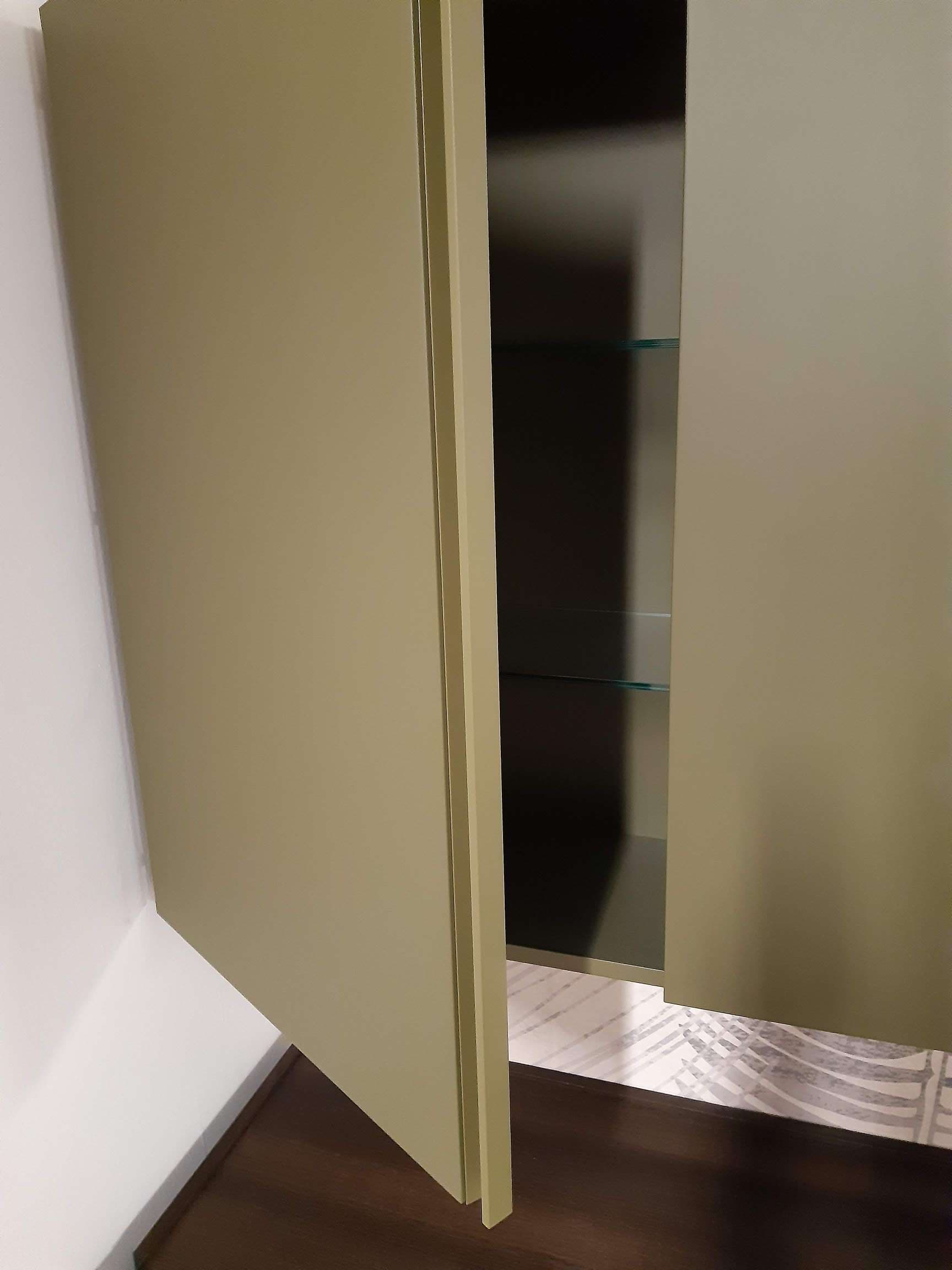 Soggiorno mobile TV rovere e laccato verde - Immagine 1