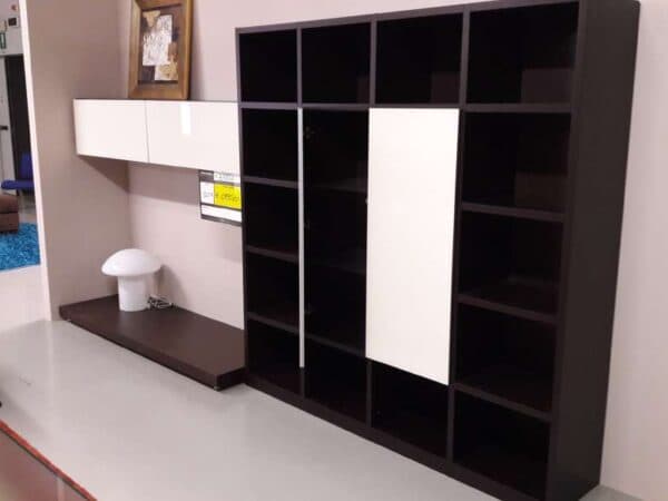 Soggiorno mobile tv rovere moro e vetro bianco - Immagine 1