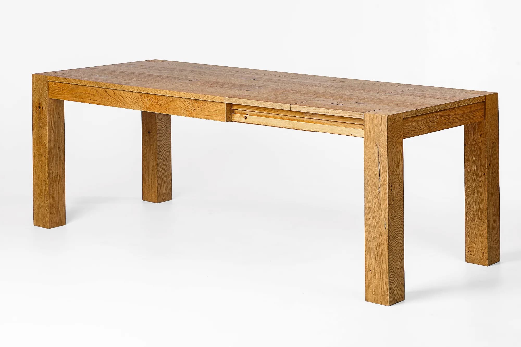 ✨ Tavolo Stoccolma – Design moderno e calore vissuto in un solo pezzo - Immagine 1