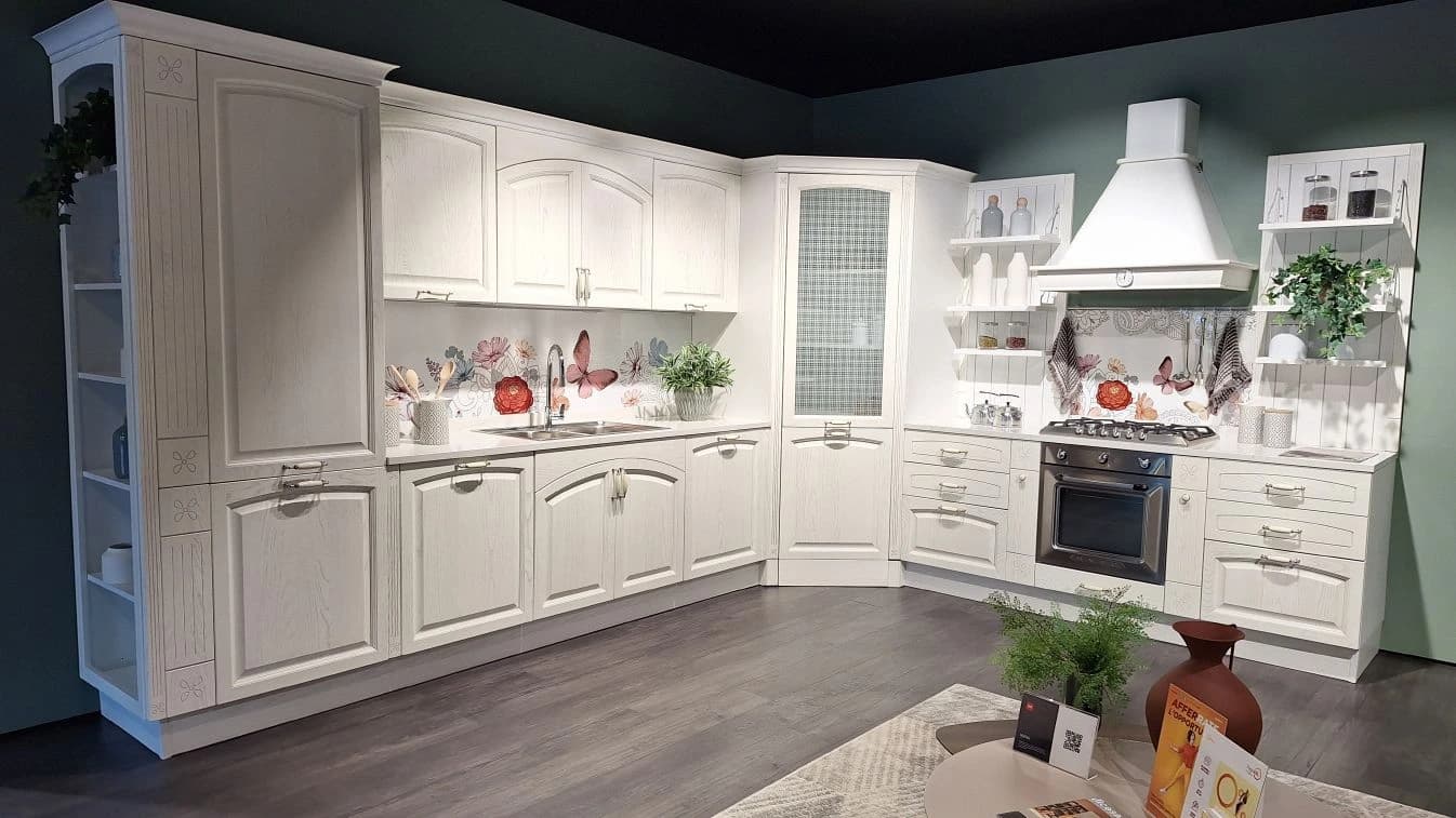 Cucina GALA classica ad angolo â OFFERTA OUTLET - Immagine 1