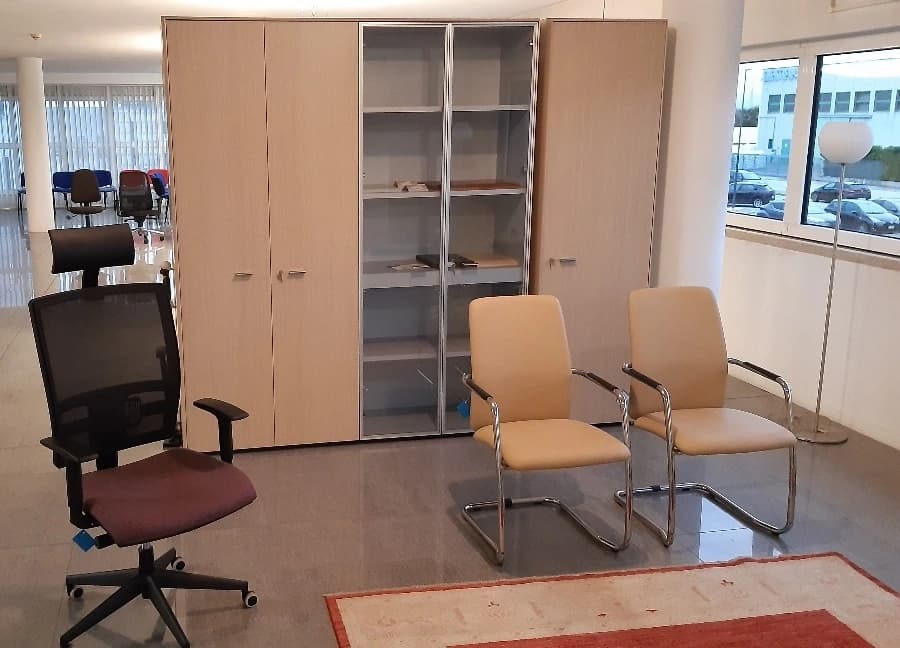 Armadio Archivio rovere chiaro e vetro - SCONTATO DEL 30% - Immagine 1