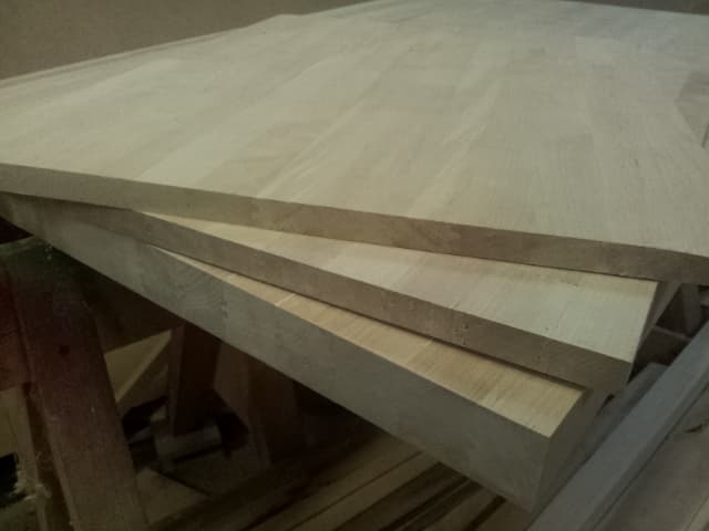 Pianerottoli in Rovere Massello: Completa la Tua Scala - Immagine 1