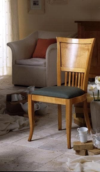 Eleganza Rigorosa: Sedia "Olandesina" in Ciliegio e Pelle - Immagine 1