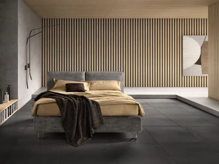 Letto con struttura in legno Form di Bside con box contenitore