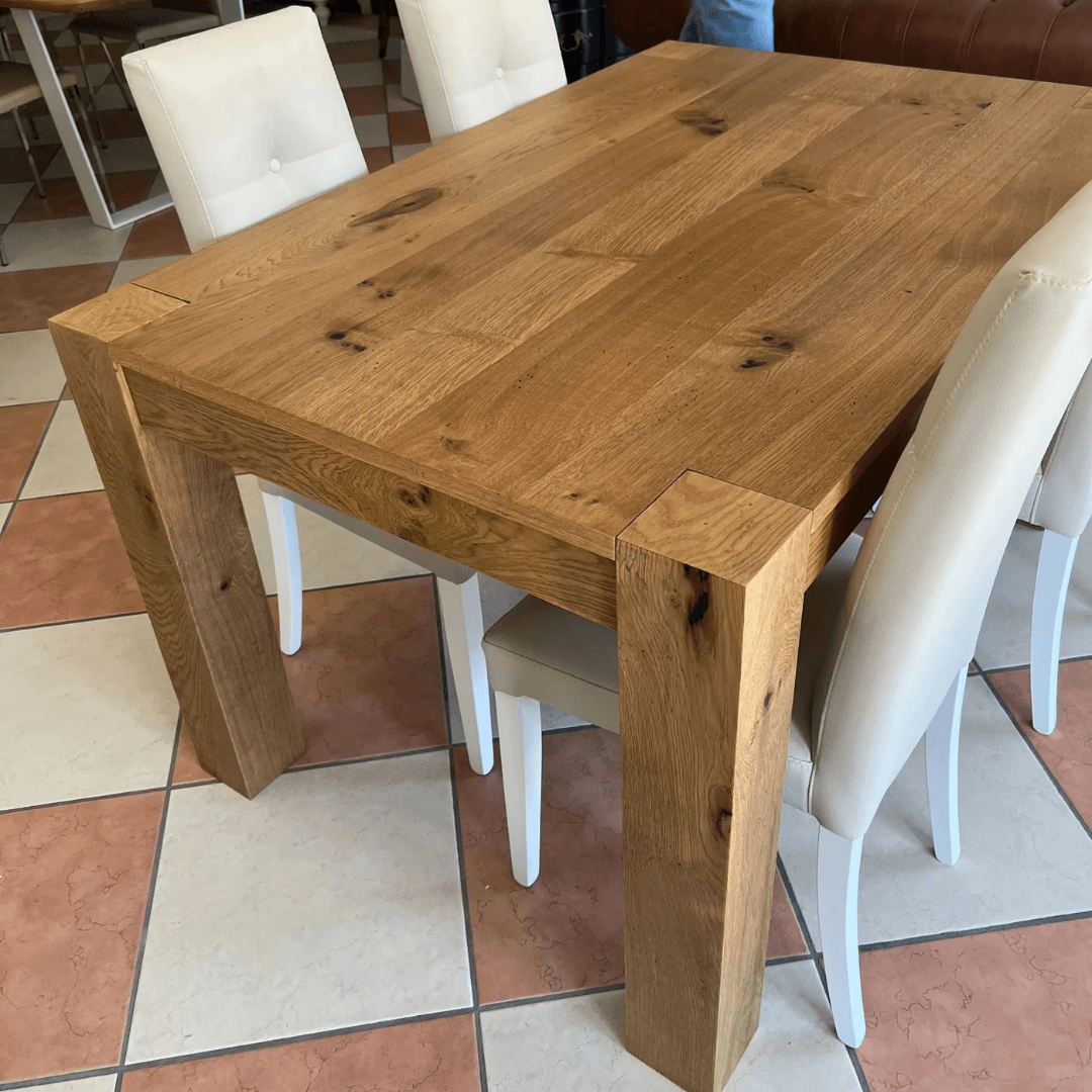 Tavolo Lion's Mod. Stoccolma - in legno rettangolare
