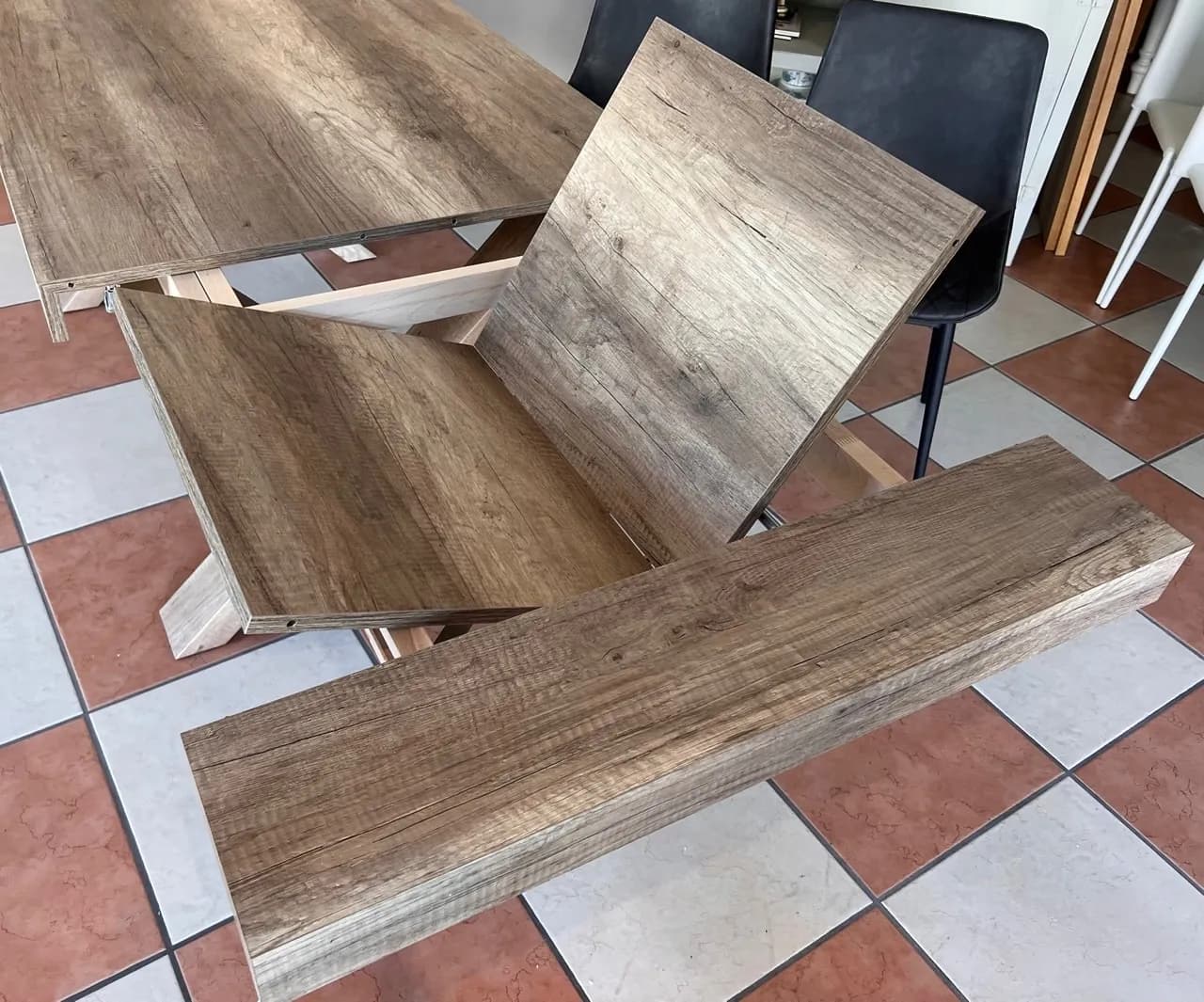 Tavolo Dax – Stile Industrial, anima contemporanea