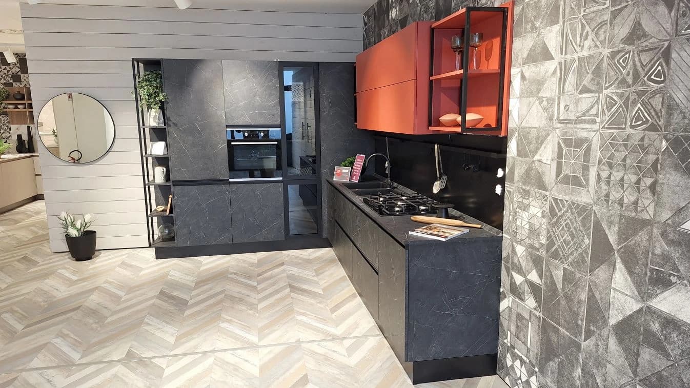 Cucina Corallo con profilo C – Promo Svuota Tutto