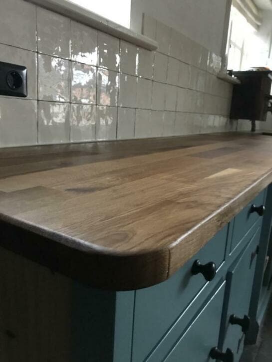 Piano Top in Rovere Massello (40 mm) con Giunzione a Pettine