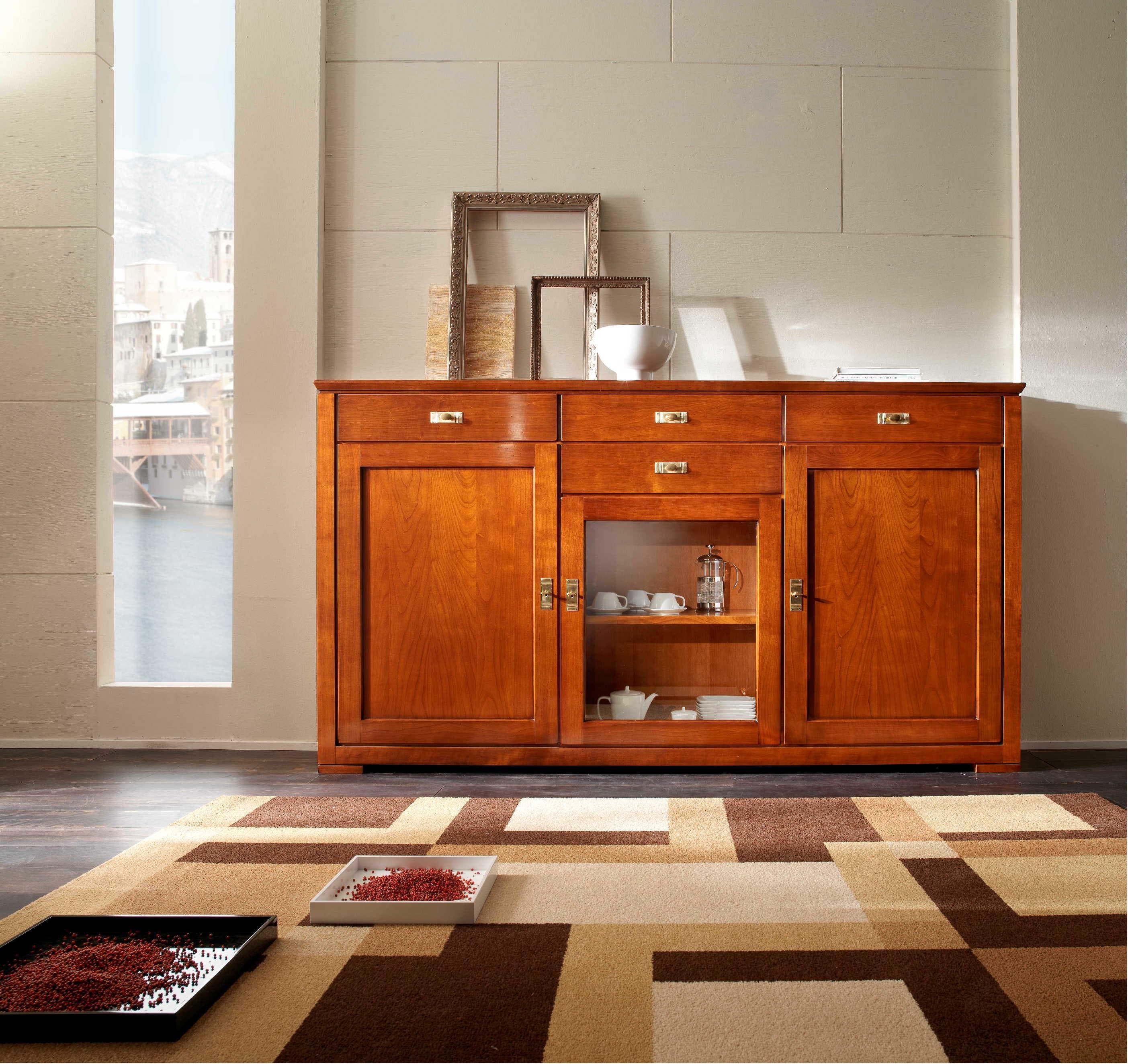 Credenza Master: Tradizione in Legno con Vetrina Centrale